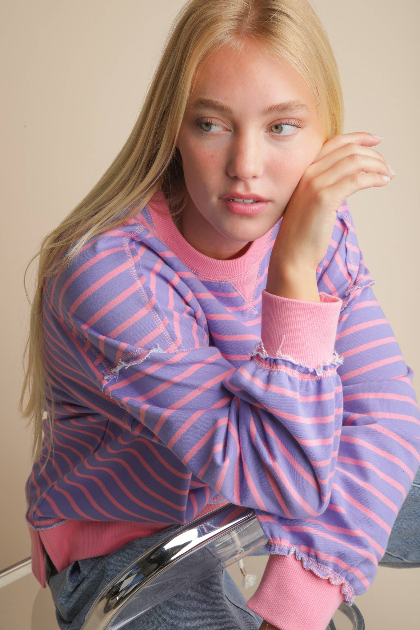 Women’ Oversized Striped Sweatshirt