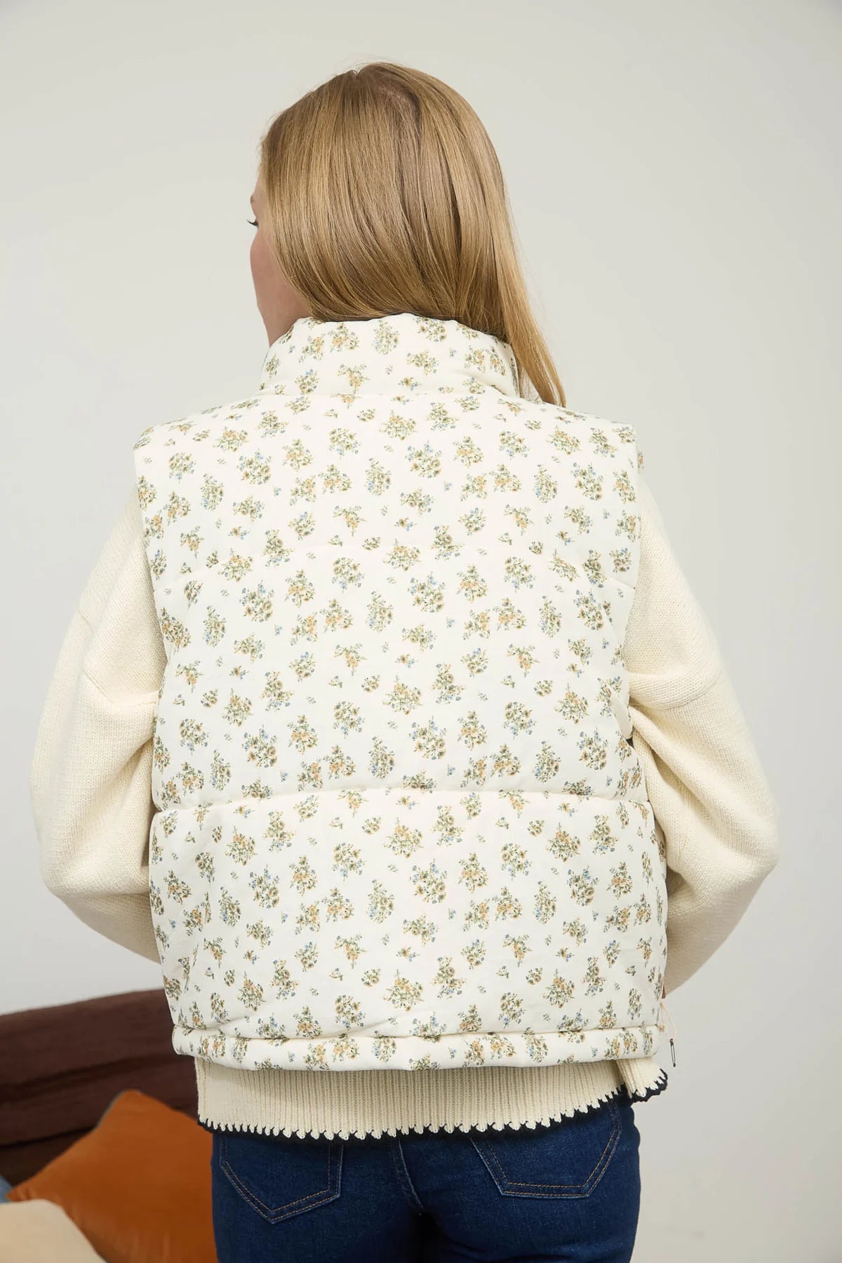 Women’s Layered Floral Vest - alternate view
